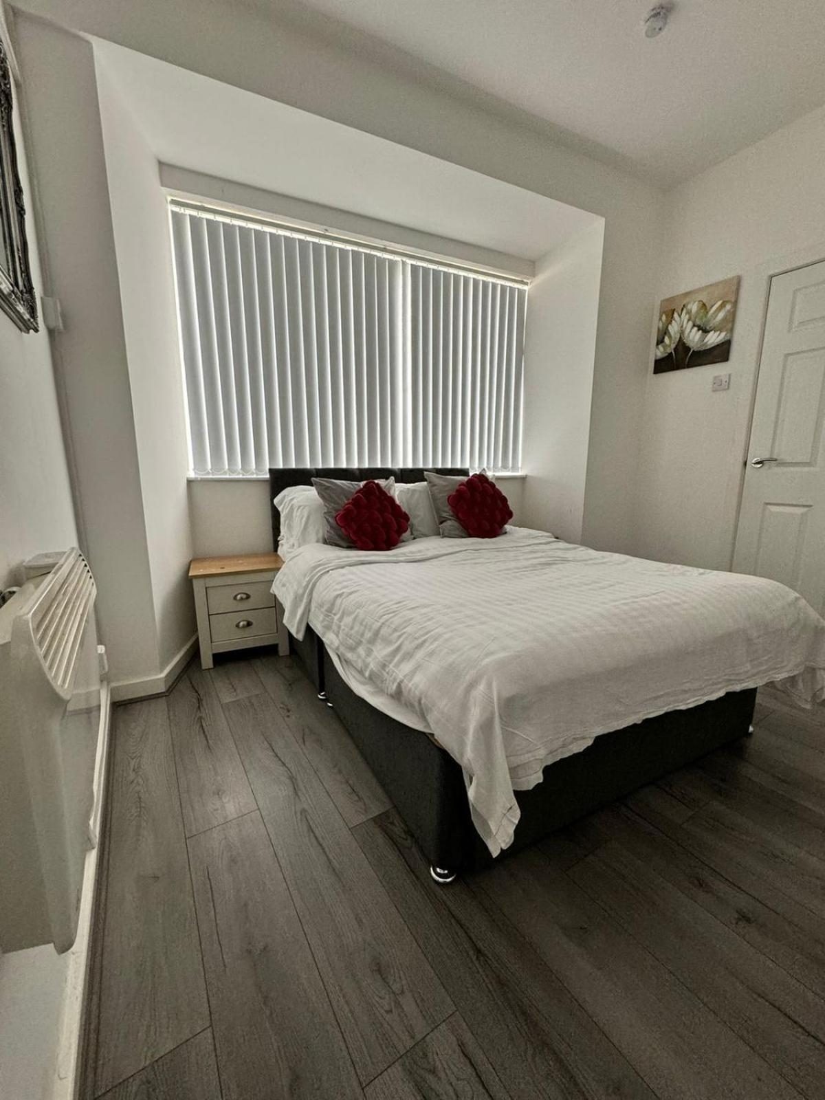 The Belmont Suite Sasco Apartments Blackpool Rom bilde